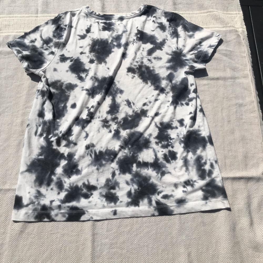 Fun Tie-Dye Top (DANSKIN m)